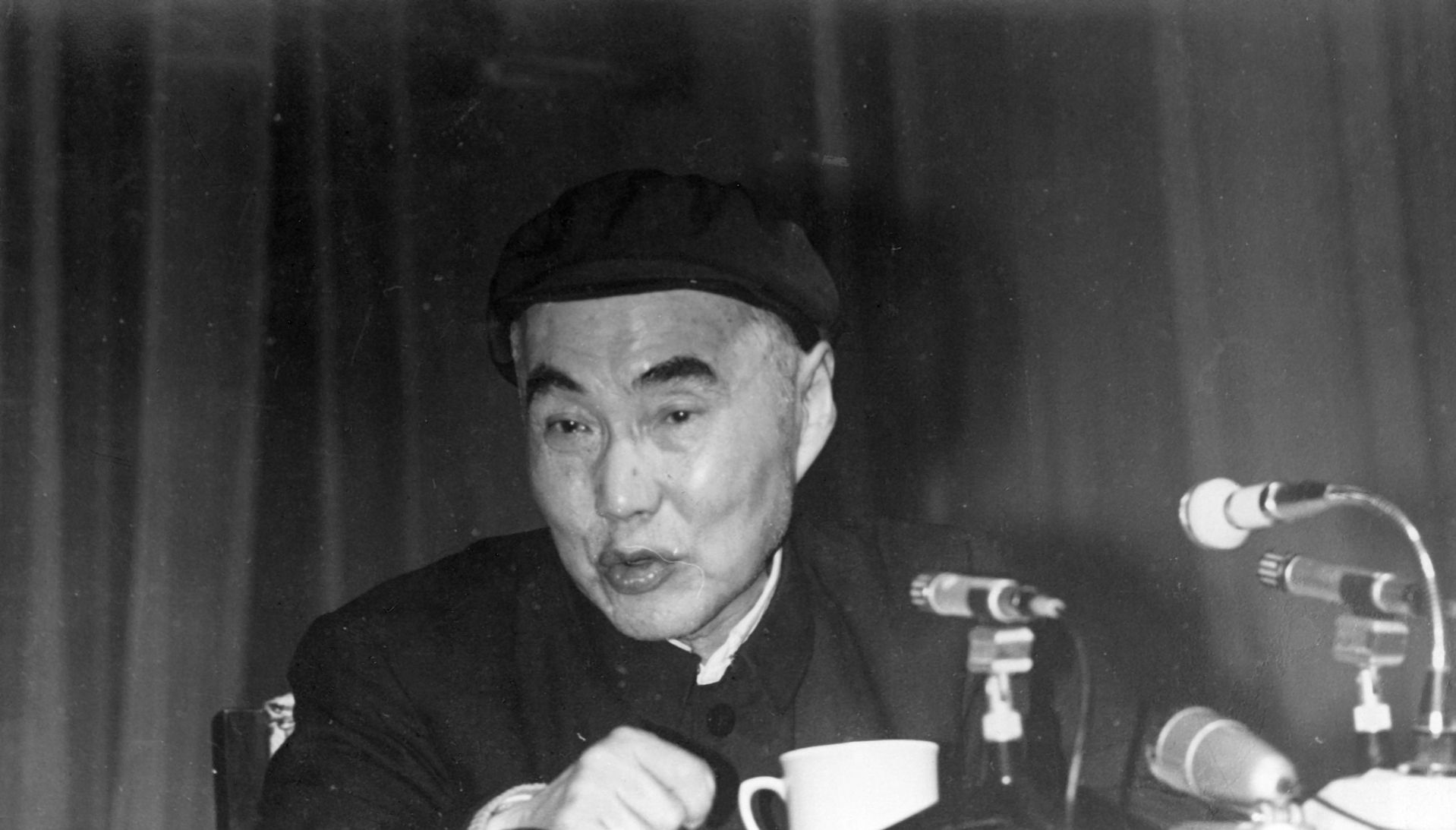 1981厦大校庆.jpg